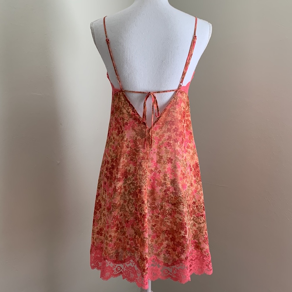 VTG Y2K VICTORIA'S SECRET Floral Lace Slip Dress - Picture 6 of 15